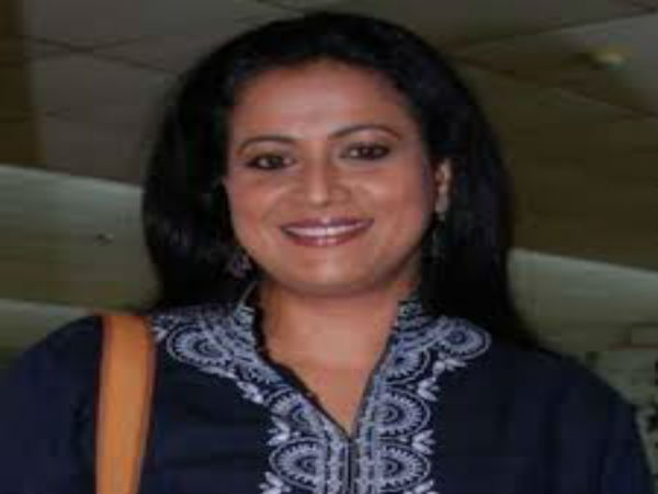 மோனா ஆம்பிகோன்கர் (Mona Ambegaonkar)