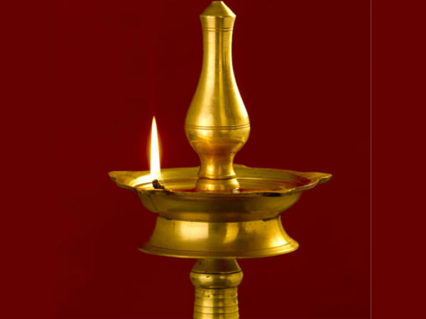ஒரு திரி மட்டும் உபயோகிக்க வேண்டும்