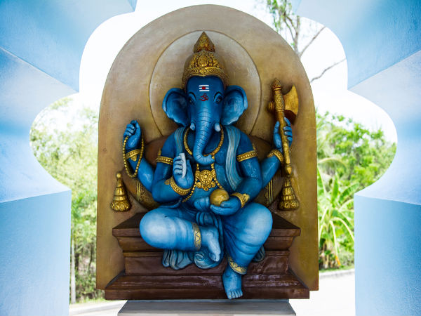 சந்திரனின் கிண்டல்
