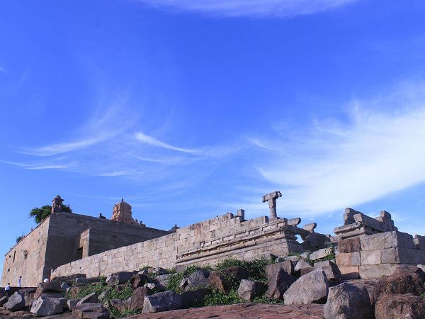 கடம்பவனம் எனும் மதுரை