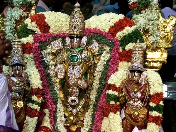 தெய்வீகத்துடன் இணைந்தது
