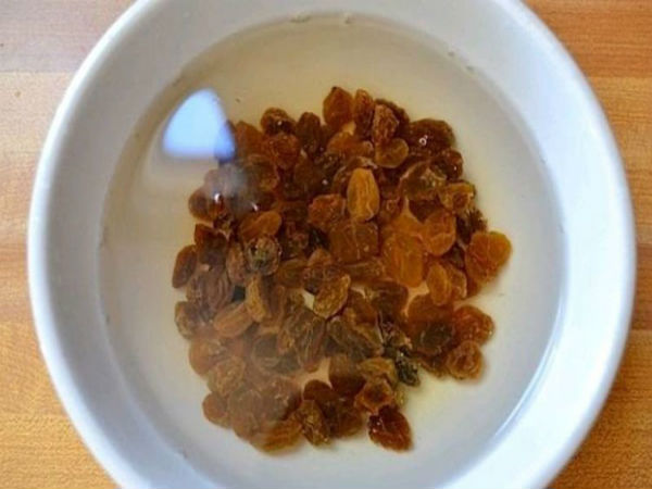 உலர் திராட்சை வாட்டர்