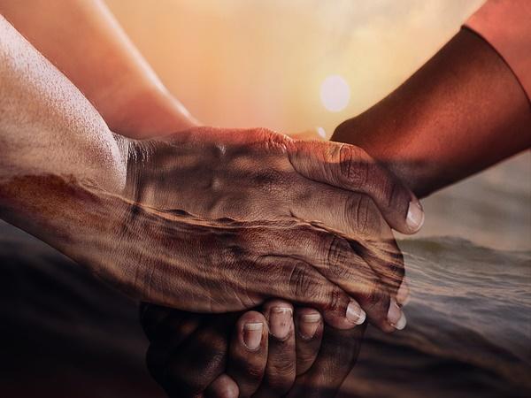 குளிர்ச்சியான கைகுலுக்கல்