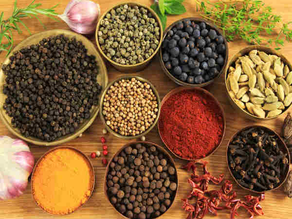 மசாலா மற்றும் மூலிகைகள்