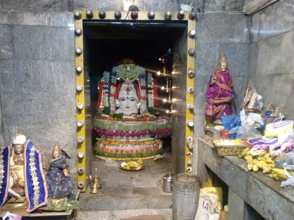 சிவனுக்கு நன்றிக்கடன்