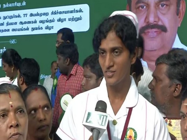மகிழ்ச்சியாக உணர்கிறேன்