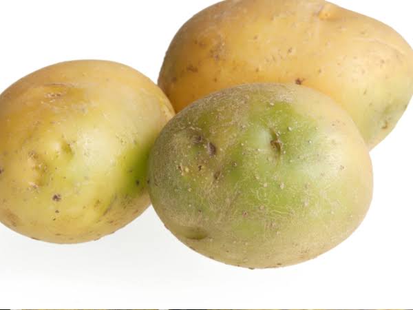 பச்சை உருளைக்கிழங்கு
