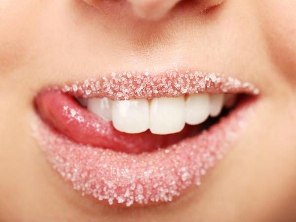 லிப்ஸ்டிக் ஆயுளை அதிகரிக்க