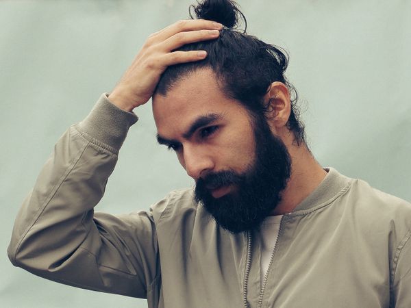 Men with long hair- to do Men with long hair- to do