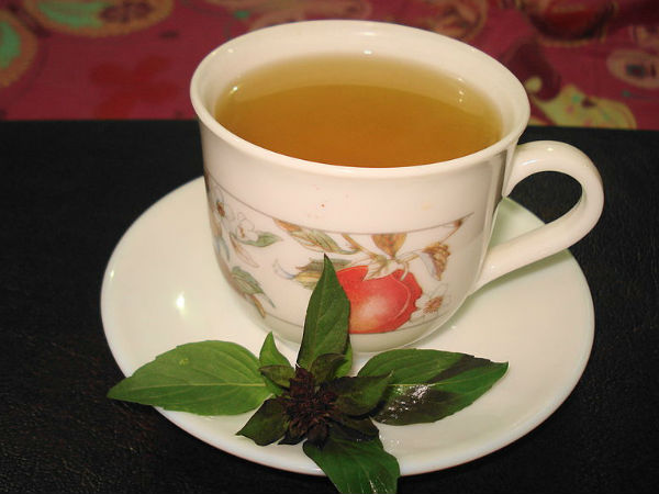 இஞ்சி, தேன் மற்றும் துளசி