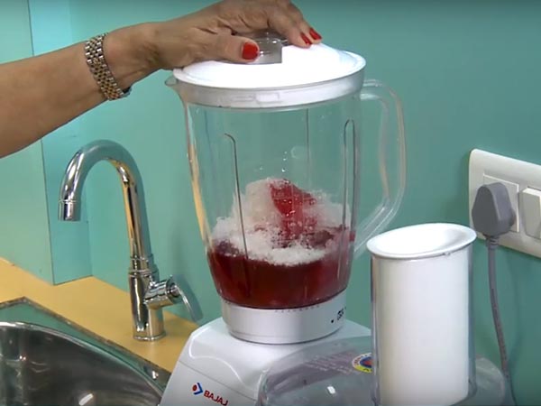 சேதமடைந்த மின்னணு பொருட்கள்