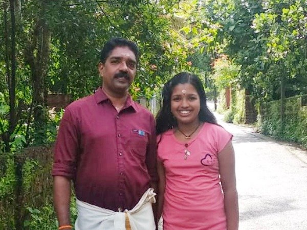 சாண்ட்ரா அஜித், கண்ணூர்