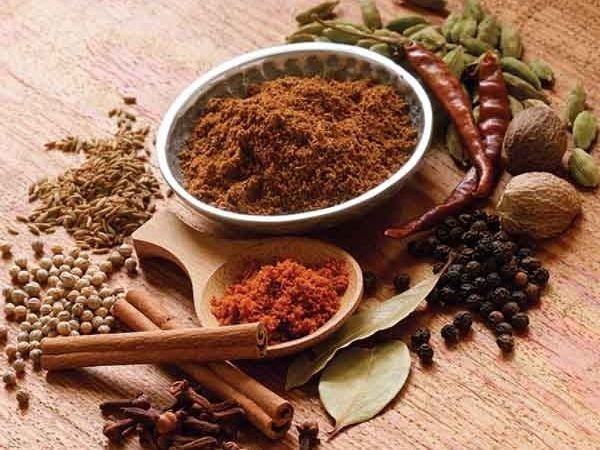 மசாலா டீ பவுடர் தயாரிக்கத் தேவையான பொருட்கள்: