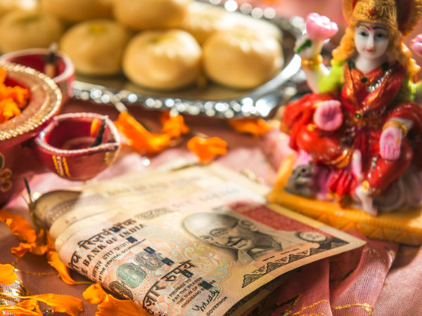 தீபாவளி பூஜை நேரம்