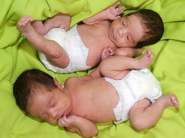 முழு வளா்ச்சி அடைவதற்கு முன்பாக பிறக்கும் குழந்தைகள் சந்திக்கும் பிரச்சினைகள்: