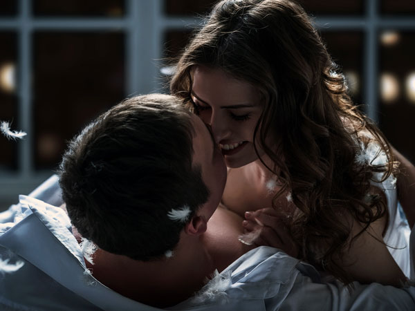 படுக்கையில் நீண்ட நேரம் இன்பத்தை அனுபவிக்கணுமா? அதுக்கு இத சாப்பிடுங்க...