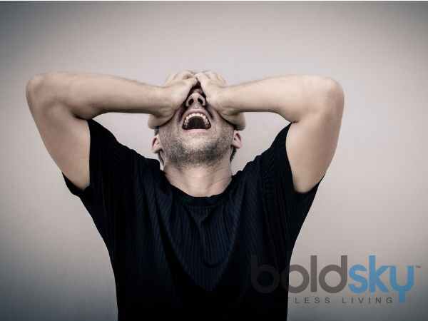 உங்க முகத்தில் இந்த அறிகுறிகள் இருந்தா உங்க உடம்புல முக்கியமான வைட்டமின் குறைவாக இருக்காம்... உஷார்!