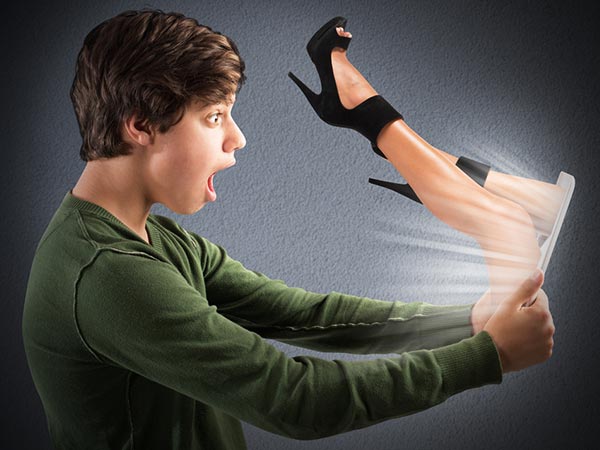 ஆண்களும்,பெண்களும் சுயஇன்பத்தின் போது செய்யும் பொதுவான தவறுகள் இவைதான்...இதால அவங்களுக்குதான் ஆபத்து!