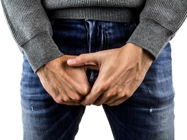 ஆண்களே! இந்த அறிகுறிகள் இருந்தால் புற்றுநோய் செல்கள் உங்கள் எலும்புகளில் பரவிவிட்டதுனு அர்த்தமாம்!