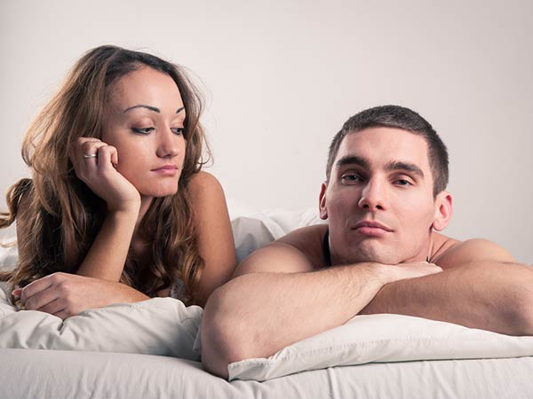 ஆண்களே உடலுறவிற்கு முன் இந்த உணவுகளை தெரியாமகூட சாப்பிட்ராதீங்க...இல்லனா மொத்தமும் கெட்டுப்போயிரும்!