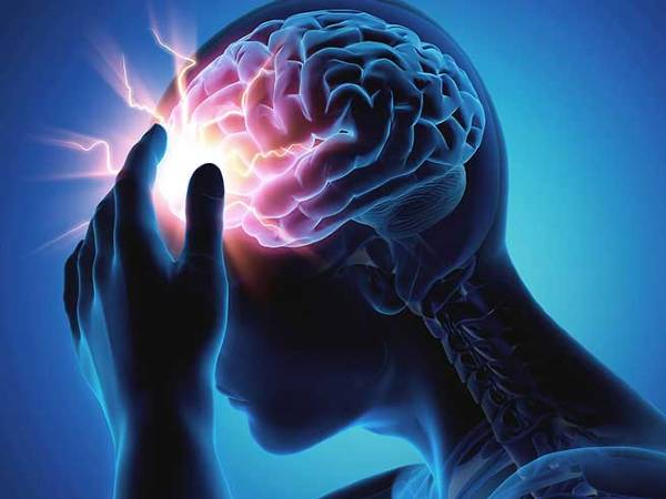 இந்த பழக்கங்கள் உங்கள் மூளையை உள்ளே இருந்து சேதப்படுத்துகிறது என்பது தெரியுமா?