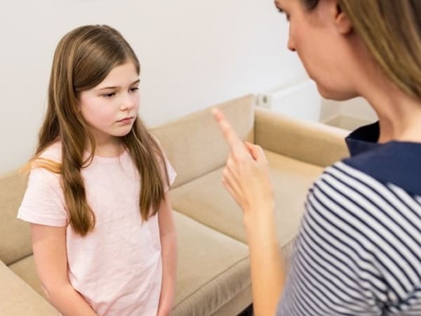 நீங்கள் எப்போதும் மக்களின் சரிபார்ப்பைத் தேடுகிறீர்கள்