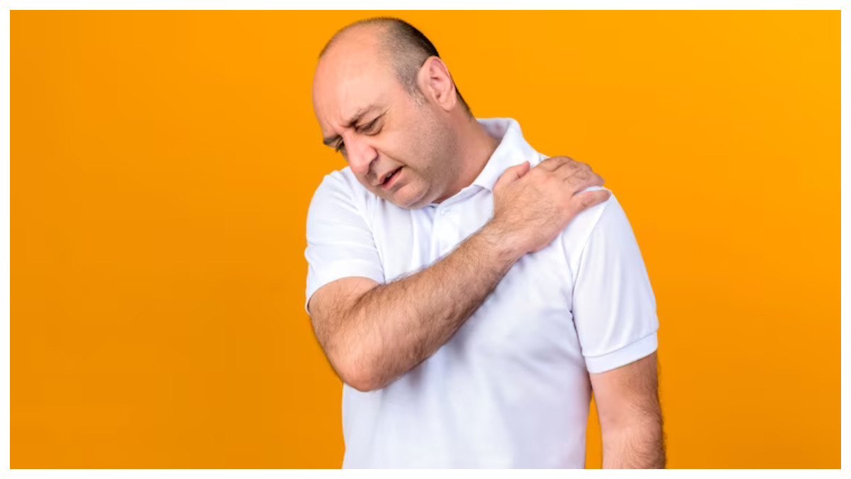 அடிக்கடி தோள்பட்டைகள் மரத்துப்போகுதா? இந்த யோகா பயிற்சிகளை செய்யுங்க