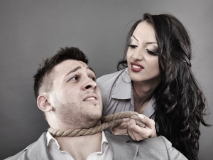 ஆண்களிடம் இந்த அறிகுறிகள் இருந்தால் அவங்க திருமண வாழ்க்கையில் நரகத்தை அனுபவிக்கிறாங்கனு அர்த்தமாம்...!