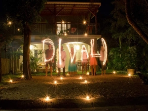 தீபாவளி 2021: உண்மையில் தீபாவளி எதனால் கொண்டாடப்படுகிறது?