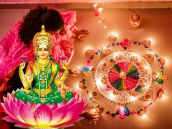 தீபாவளியில் வீட்டின் இந்த பகுதியை மறக்காம சுத்தம் செய்யுங்க.. இல்ல லட்சுமி தேவியின் கோபத்துக்கு ஆளாவீங்க..