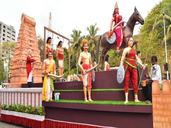 குடியரசு தினத்தில் மத்திய அரசால் நிராகரிக்கப்பட்ட தமிழக வாகன ஊர்தியில் என்னென்ன இருந்தன தெரியுமா?